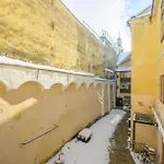 Apartment Center