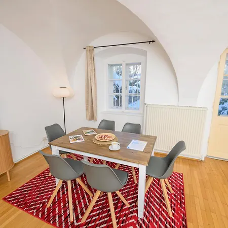 Appartement Center *