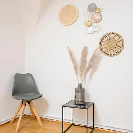 Center * مودلينغ